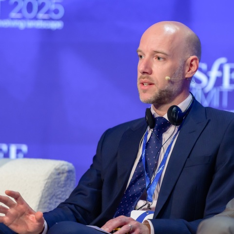 Bristol Myers Squibb: Στο SFEE Summit ο Richard Robinson