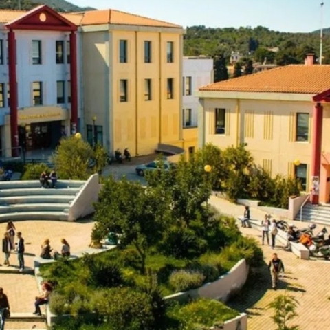 Podcast | Πώς είναι η πανεπιστημιακή ζωή στα νησιά του Αιγαίου;