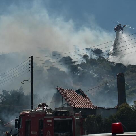 Φωτιά στο Κορωπί: 