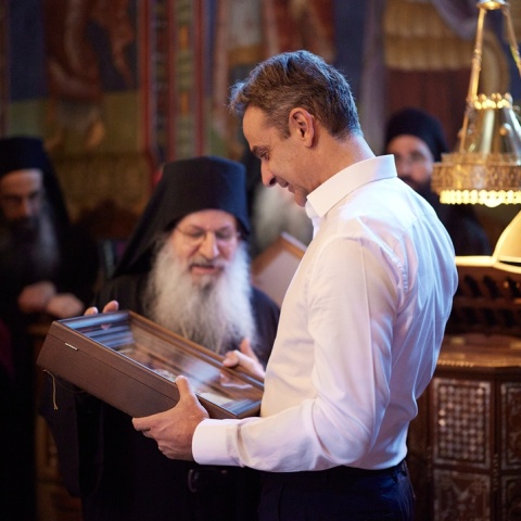 Ο Κυριάκος Μητσοτάκης στην Ιερά Μονή Σίμωνος Πέτρας