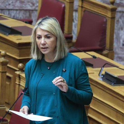 Ζέττα Μακρή