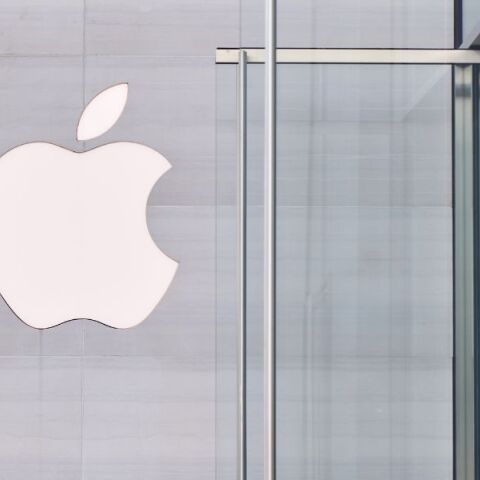 Η Apple προσέφυγε στο Ευρωπαϊκό Δικαστήριο κατά του προστίμου 500 εκατ. ευρώ της Ε.Ε. για αντιανταγωνιστική συμπεριφορά στο App Store.