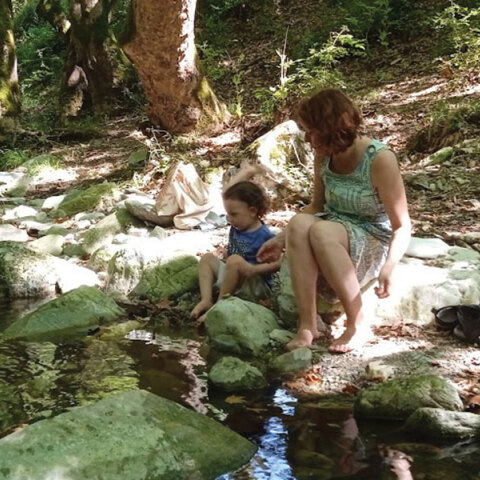 Ο συγγραφέας Γιάννης Παλαβός γράφει για την Καρυά Ολύμπου