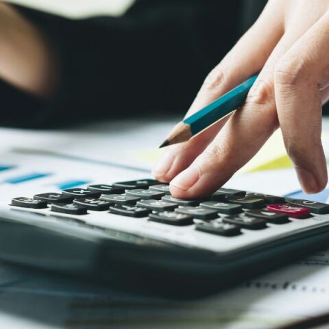 1.995 ρυθμίσεις άνω των 670 εκατ. ευρώ τον Ιούνιο μέσω του Εξωδικαστικού Μηχανισμού - Ωφελήθηκαν 3.965 ευάλωτα νοικοκυριά και 155 ΑμεΑ.