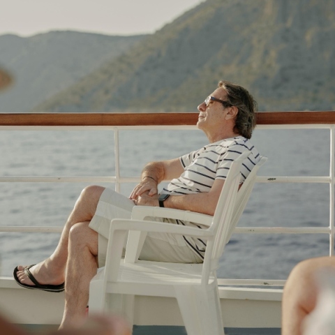 Πίτερ Οικονομίδης | Ικαρία