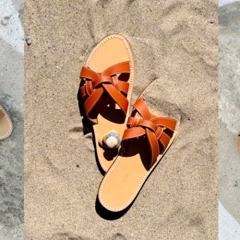 Sandalia Cyclades: Τα δερμάτινα σανδάλια που θα φοράς όλο το καλοκαίρι