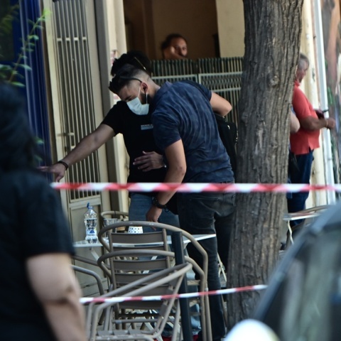 Πυροβολισμοί σε καφετέρια στον Κολωνό