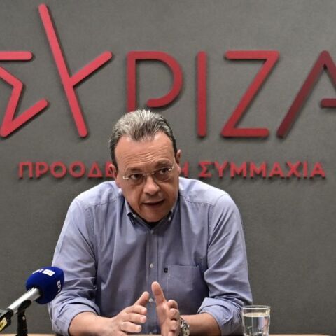 O Σωκράτης Φάμελλος