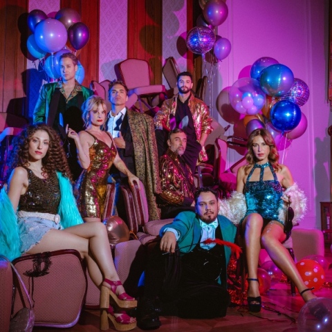 Hotel Amour: Το νέο μιούζικαλ Ευαγγελάτου και Καραμουρατίδη στο Θέατρο Ακροπόλ