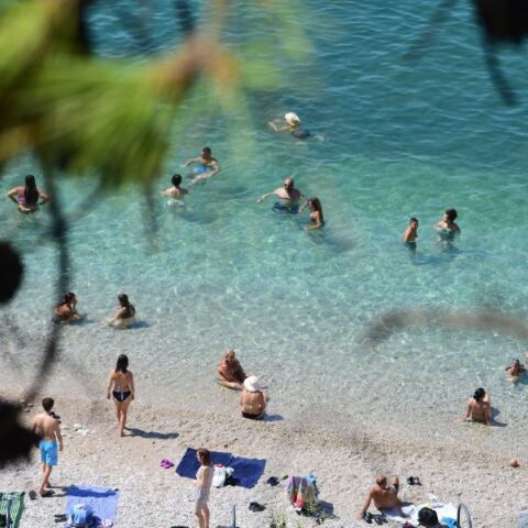 Καύσωνας διαρκείας από τη Δευτέρα: Έως τους 43°C η θερμοκρασία