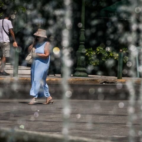 Meteo: «Καμίνι» η χώρα και σήμερα - Οι οκτώ περιοχές με τις υψηλότερες θερμοκρασίες