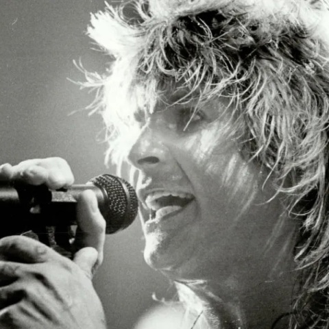 Όζι Όσμπορν: Σύσσωμη η μουσική κοινότητα αποχαιρέτησε τον «Πρίγκιπα του Σκότους» 