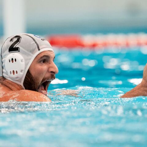 Καταιγιστική η Εθνική Ελλάδας πόλο ανδρών, υπέταξε την Σερβία και κατέκτησε το χάλκινο μετάλλιο στο Παγκόσμιο Πρωτάθλημα.