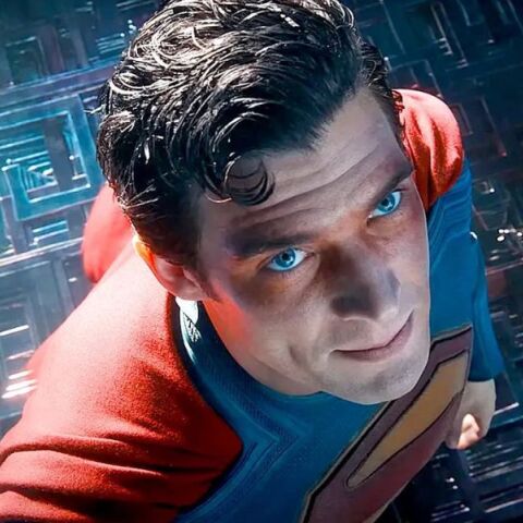 Ο σκηνοθέτης Τζέιμς Γκαν αποδίδει την καλύτερη εμπορική πορεία του Superman στις ΗΠΑ σε σχέση με τον υπόλοιπο κόσμο στο «αντιαμερικανικό αίσθημα» που επικρατεί