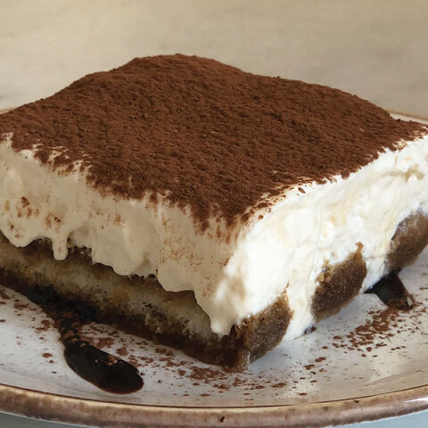 Tiramisu Sweets & Coffee στις Σπέτσες