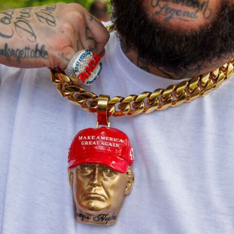 ΗΠΑ: Η μη δημοσιοποίηση των φακέλων του Τζέφρι Έπσταϊν προκαλεί ρήγματα στις τάξεις των σκληροπυρηνικών υποστηρικτών του Ντόναλντ Τραμπ.