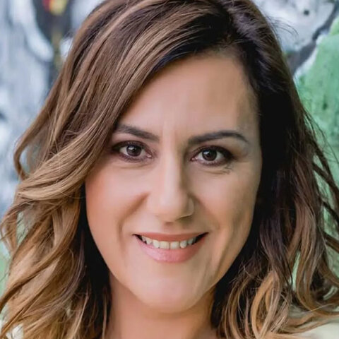 Γωγώ Φώτου: Δεν είναι η τεκνοποίηση που σε ολοκληρώνει, αλλά η αποδοχή της ατελούς σου φύσης