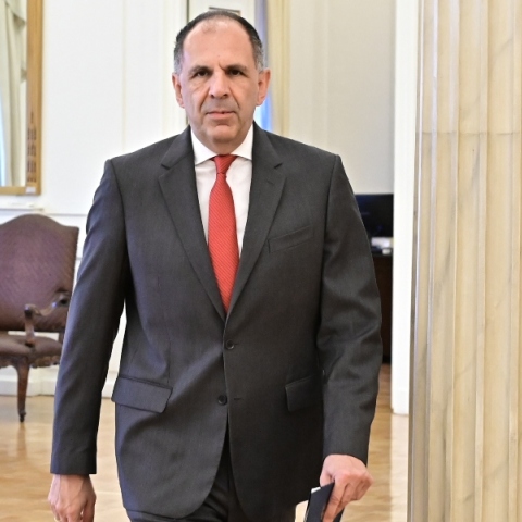 Γεραπετρίτης: Η Ελλάδα δεν δέχεται υποδείξεις από κανέναν για το τί θα πράξει στα χωρικά της ύδατα