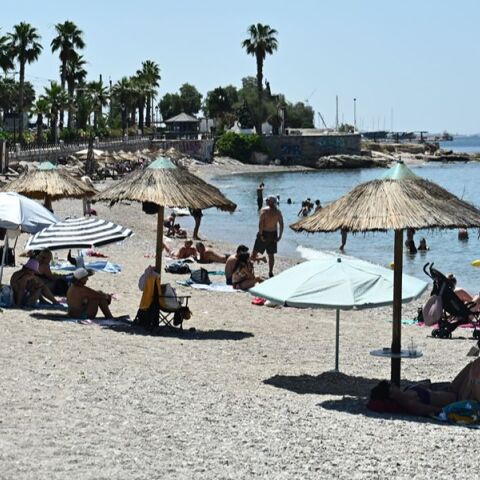 Παλαιό Φάληρο: «Η κοιλίτσα του ήταν φουσκωμένη» - Τι λέει ο άνθρωπος που είδε νεκρό το κοριτσάκι