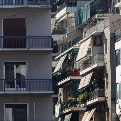 Αλλάζει η διαδικασία εξώσεων: Επιστροφή ακινήτου χωρίς δίκη με διαταγή απόδοσης μισθίου από δικηγόρο - Τι σημαίνει για ιδιοκτήτες και ενοικιαστές