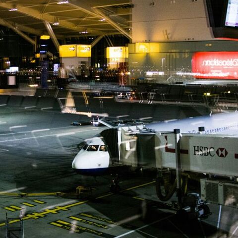 Καθηλωμένα τα αεροπλάνα σε Λονδίνο και Εδιμβούργο λόγω τεχνικού προβλήματος στο σύστημα εναέριας κυκλοφορίας