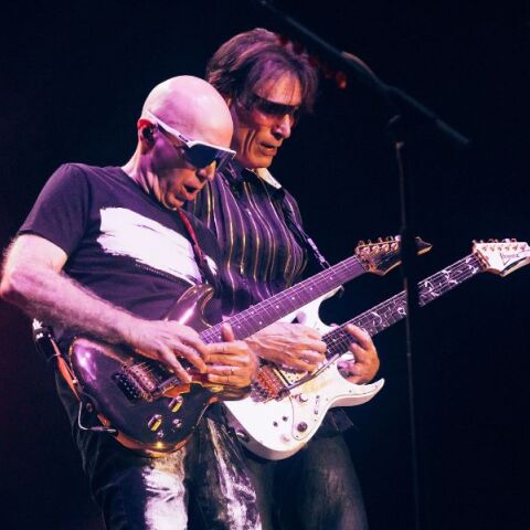 Rockwave Festival 2025: Σατριάνι και Βάι έκλεισαν ιδανικά ένα σπουδαίο συναυλιακό καλοκαίρι