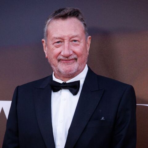 Ο Στίβεν Νάιτ γράφει το νέο φιλμ Τζέιμς Μποντ που σκηνοθετεί ο Ντενί Βιλνέβ - Άγνωστος ακόμα ο διάδοχος του Ντάνιελ Κρεγκ στον ρόλο του 007.