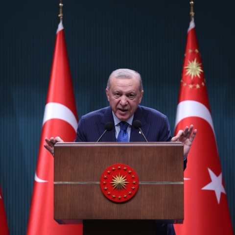 Εκτός από τον ΟΠΕΚΕΠΕ υπάρχει και η Εξωτερική Πολιτική