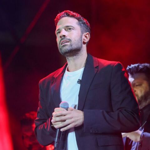 Συνεργάτης του Κωνσταντίνου Αργυρού σκοτώθηκε σε τροχαίο δυστύχημα - Αναβλήθηκε η συναυλία του στην Πρέβεζα - Η ανακοίνωσή του.