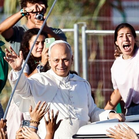 Ο Πάπας Λέων ΙΔ΄ συγκέντρωσε έως και 1 εκατ. νέους σε αγρυπνία στη Ρώμη - Μίλησε για πίστη, ελπίδα και τη δύναμη της νεολαίας.