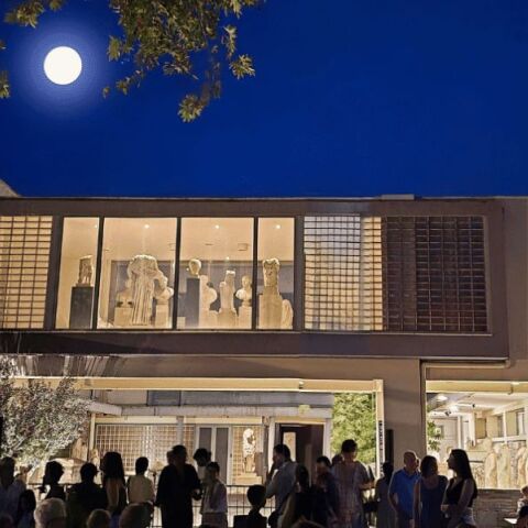 Το Αρχαιολογικό Μουσείο Θεσσαλονίκης υποδέχεται την πανσέληνο με νυχτερινές εκθέσεις, μουσική και ελεύθερη είσοδο στις 9 Αυγούστου.