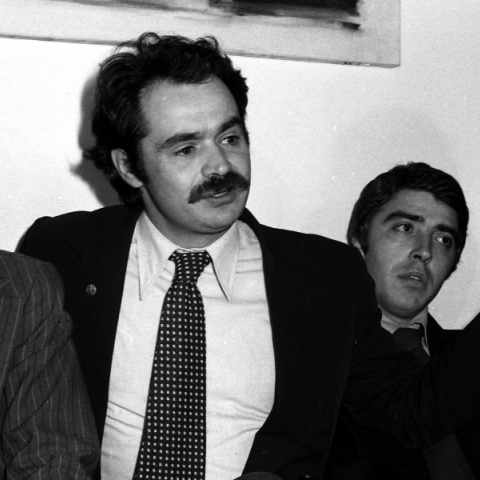 Συνέντευξη Τύπου του Αλέκου Παναγούλη με ομάδα από τους δεσμοφύλακές του © Eurokinissi