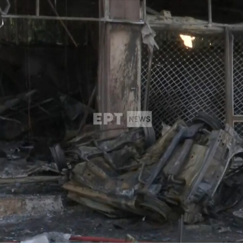 Τροχαίο δυστύχημα στο Κορωπί: Νεκρός ο οδηγός του αυτοκινήτου που έπεσε σε κατάστημα 