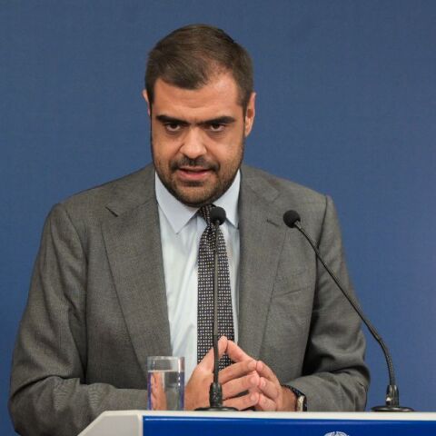 Μαρινάκης: 10 απαντήσεις για τις πυρκαγιές - Η αντιπολίτευση  διασπείρει συνειδητά μυθεύματα 