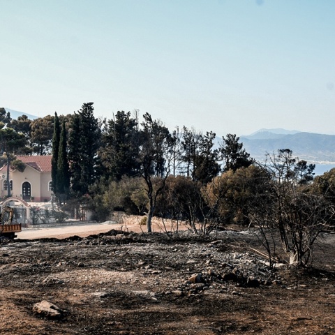 Καμένα στην Πάτρα