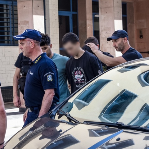 «Εγώ την έβαλα με τσακμάκι» - Η κυνική ομολογία του 19χρονου για τη φωτιά στα Συχαινά της Πάτρας