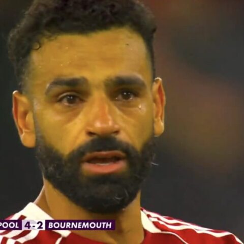 Σαλάχ: Συγκλονιστική στιγμή στο Άνφιλντ – Δάκρυσε ακούγοντας το σύνθημα για τον Ζότα