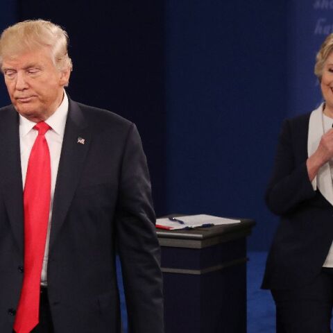 Η αντίδραση Τραμπ στην Χίλαρι Κλίντον που δήλωσε πως θα τον προτείνει για Νόμπελ Ειρήνης