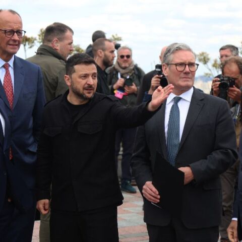 Διπλωματικός πυρετός για την Ουκρανία: Φον ντερ Λάιεν, Στάρμερ, Μακρόν, Μερτς και Μελόνι στη συνάντηση Τραμπ με Ζελένσκι στον Λευκό Οίκο