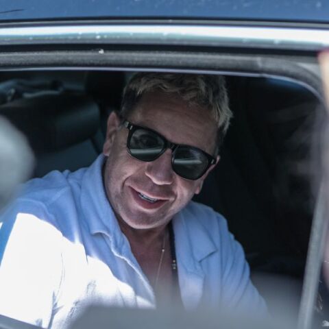 Γιώργος Μαζωνάκης: Εξιτήριο από το Δρομοκαΐτειο - Τα πρώτα λόγια του τραγουδιστή μπροστά στις κάμερες