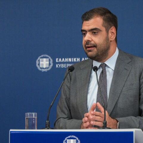 Μαρινάκης: Ψευδές το δημοσίευμα για επίδομα επικινδυνότητας στους υπαλλήλους της Βουλής