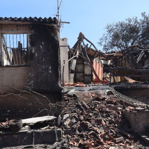 Αυστηρό χρονοδιάγραμμα 10 ημερών για την υποβολή των φακέλων πυρόπληκτων - Τα ποσά της οικονομικής ενίσχυσης