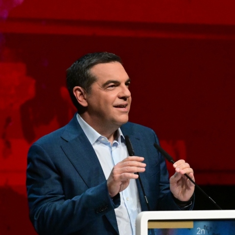 Αλέξης Τσίπρας: Ε, ε, έρχεται, ε, ε, έρχεται!