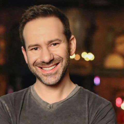 OnlyFans: Υψηλά μερίσματα για τον Λεονίντ Ράντβινσκι - Έλαβε 701 εκατ. δολάρια, ενώ η πλατφόρμα προετοιμάζεται για πιθανή πώληση δισεκατομμυρίων.