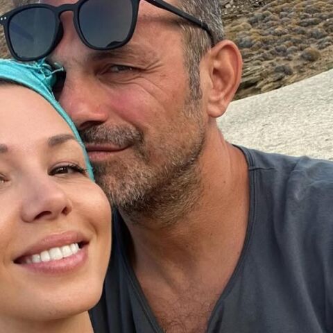 Η Αλεξάνδρα Νικολαΐδου, σύντροφος του παλαίμαχου ποδοσφαιριστή Ντέμη Νικολαΐδη, πέθανε σε ηλικία 41 ετών, μετά από γενναία μάχη με τον καρκίνο.