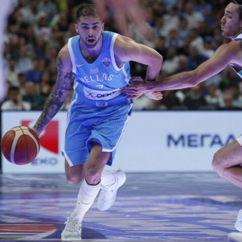 Πλούσιο το αθλητικό περιεχόμενο την Κυριακή (24/8) με τις «μάχες» της Super League και το κρας τεστ της Εθνική μας ομάδας να ξεχωρίζουν