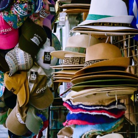 Αίθριος καιρός τη Δευτέρα 25 Αυγούστου, με απογευματινές μπόρες στα ηπειρωτικά ορεινά και βορειοδυτικούς ανέμους που θα φτάσουν τα 6 μποφόρ στο Αιγαίο.