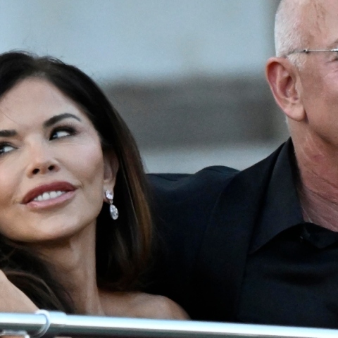 Το gossip για τον γάμο του Τζεφ Μπέζος συνεχίζεται με αμείωτη ένταση σχεδόν τρεις μήνες μετά