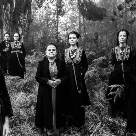 Γιώργος Τατάκης: Οι Καρυάτιδες της σύγχρονης Ελλάδας