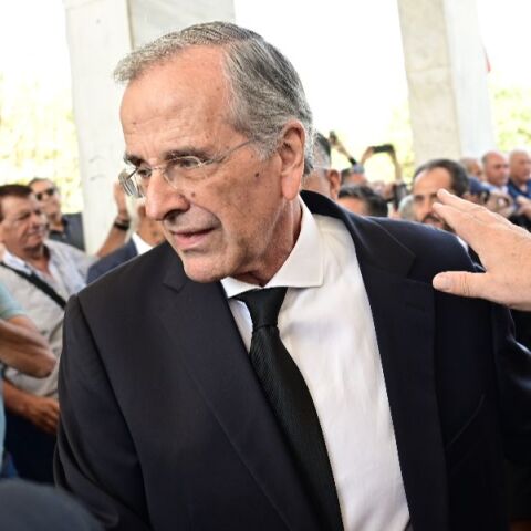 Οικογένεια Σαμαρά: Ευγνώμονες για την συμπαράστασή σας στο βαθύτατο πένθος μας για τη Λένα